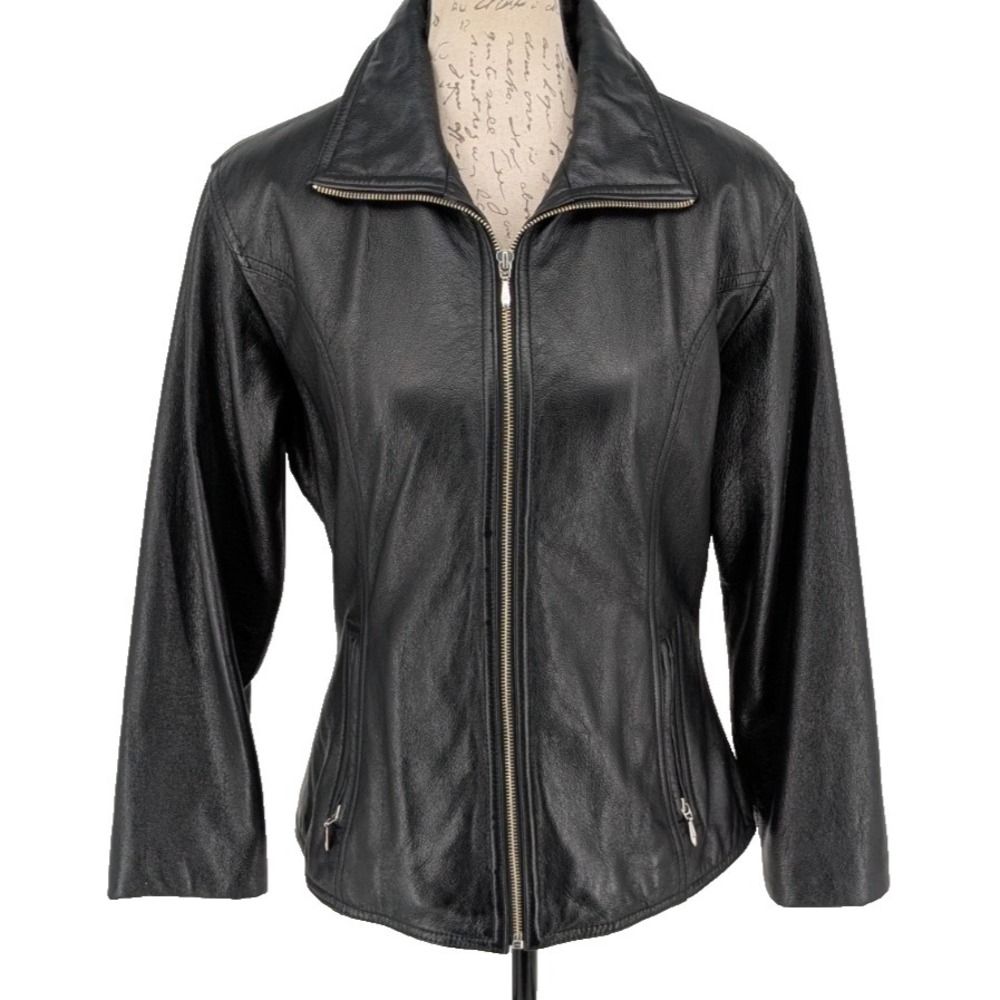 WILSONS maXima Womens Black Leather Jacket MEDIUM NWOT Western Vibe Zip Up
